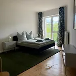 Lägenhetshotell Dene Living 3*