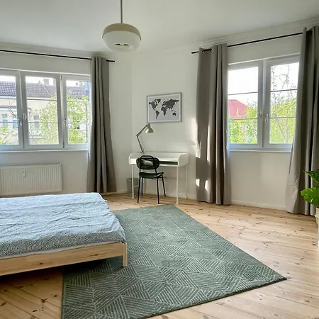 Dene Living アパートホテル ベルリン